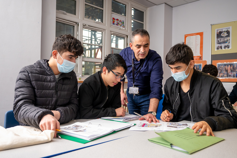 Group of students with their tutor